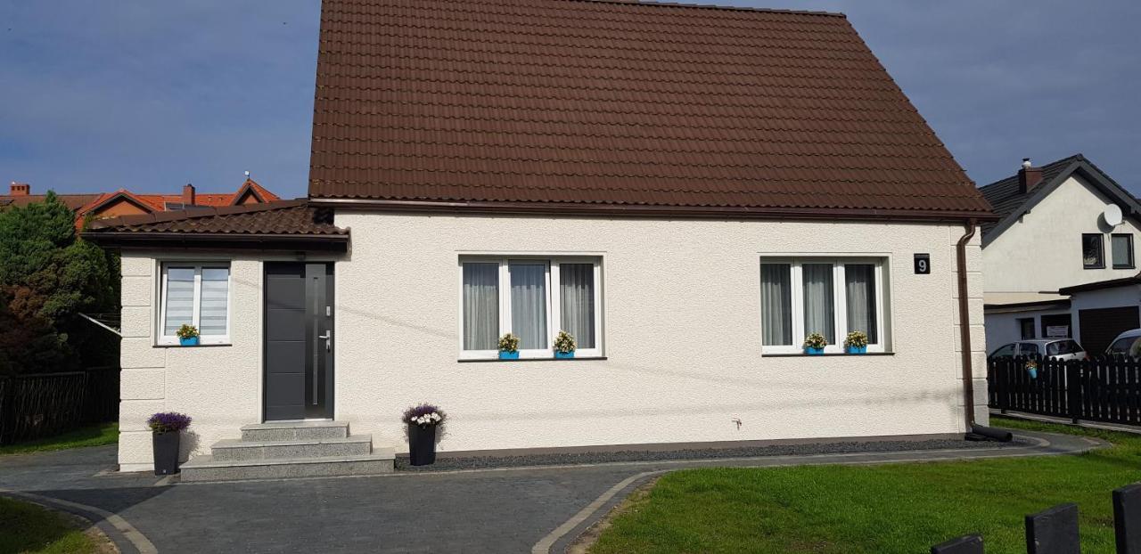Przy Porcie Apartment Leba Exterior photo